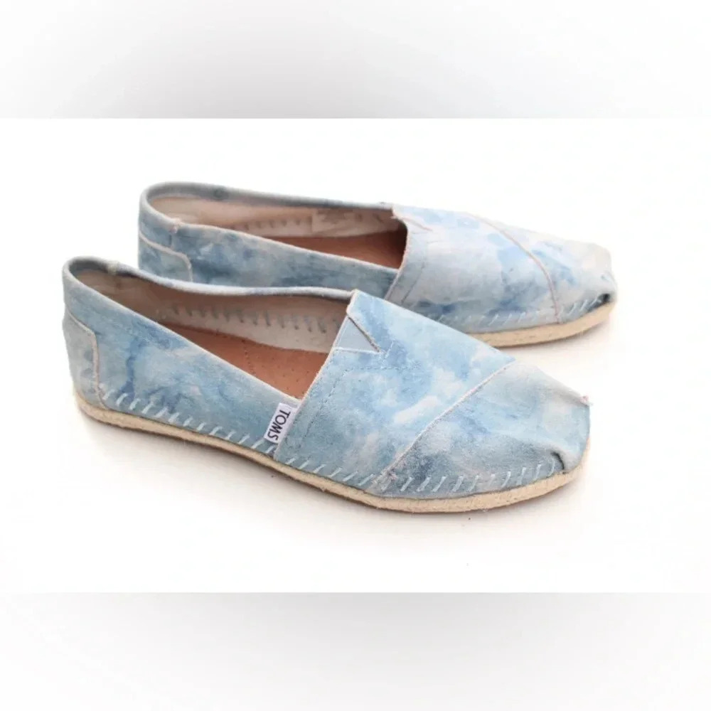 Toms classic blue washed suede flats